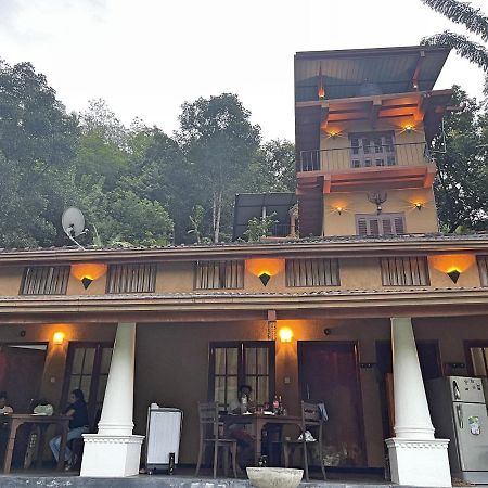 Eagles Lodge - Kandy Digana Ngoại thất bức ảnh