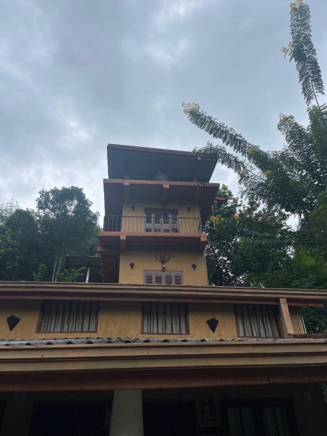 Eagles Lodge - Kandy Digana Ngoại thất bức ảnh